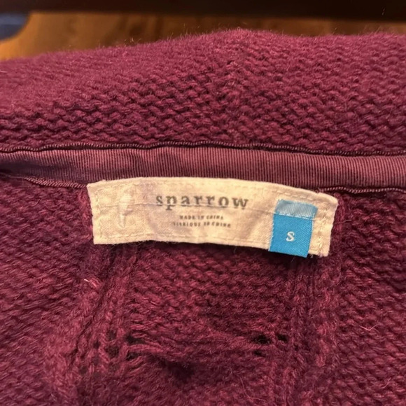 Sparrow (Anthropologie) burgundy women’s wool cardigan size small - Picture 3 of 4